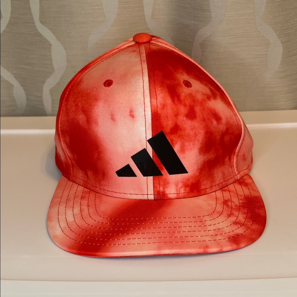 NWOT Adidas SnapBack Baseball Cap Hat Red Tie Dyeโ Three Stripe Life OSFM